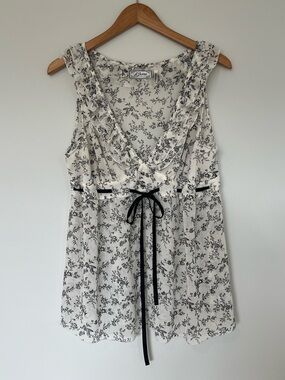 Vintage Guess Ruffled V-Neck Floral Tank with Black Tie